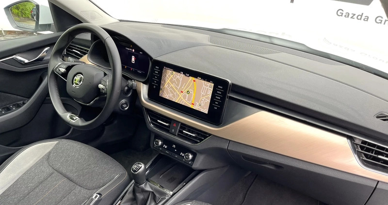 Skoda Kamiq cena 113700 przebieg: 11306, rok produkcji 2023 z Szamotuły małe 79